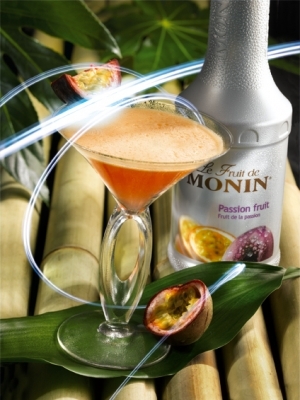 Monin Passion Fruit Pure (1L), Coffee Shop Supplies